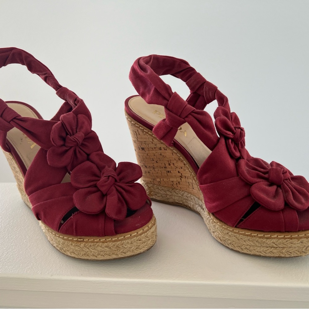 Prada Espadrilles Size 35.5 / 5.5